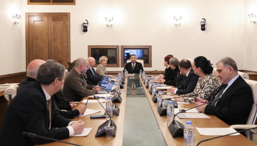 CB1FE2AD-D822-489C-BC4E-583C0F6F5E11